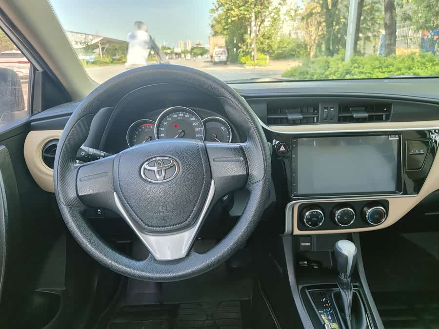 Toyota Levin 2017 — фото 13