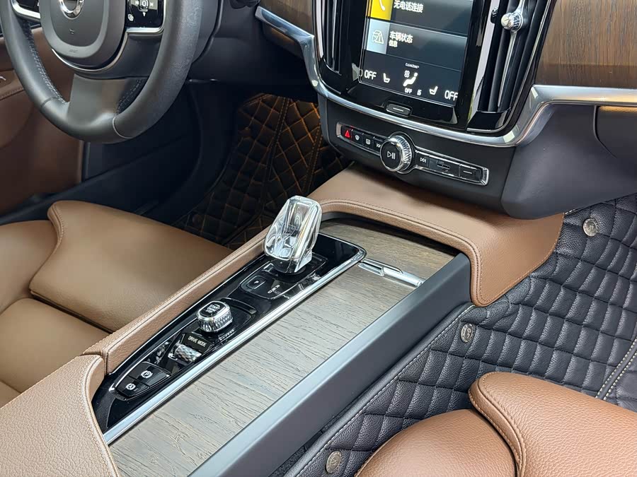 Volvo S90 2021 — фото 10