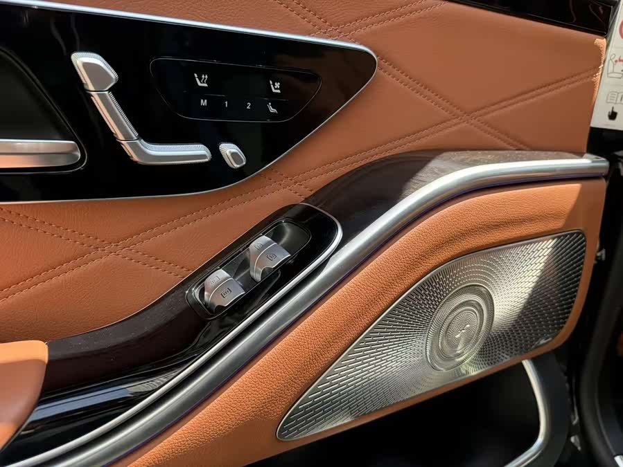 Mercedes-Benz Maybach S-Class 2023 — фото 12