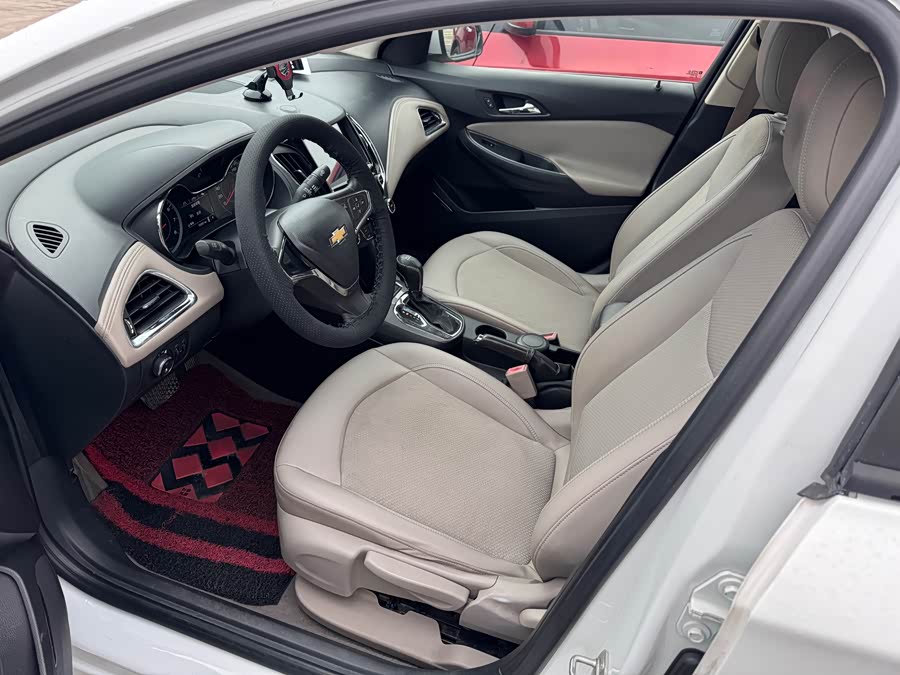 Chevrolet Cruze 2015 — фото 10