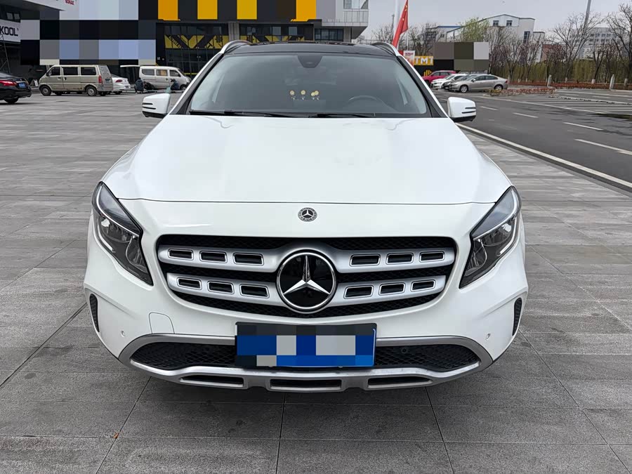 Mercedes-Benz GLA 2019