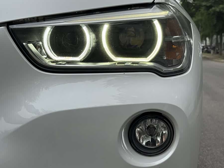 BMW X1 2018 — фото 15