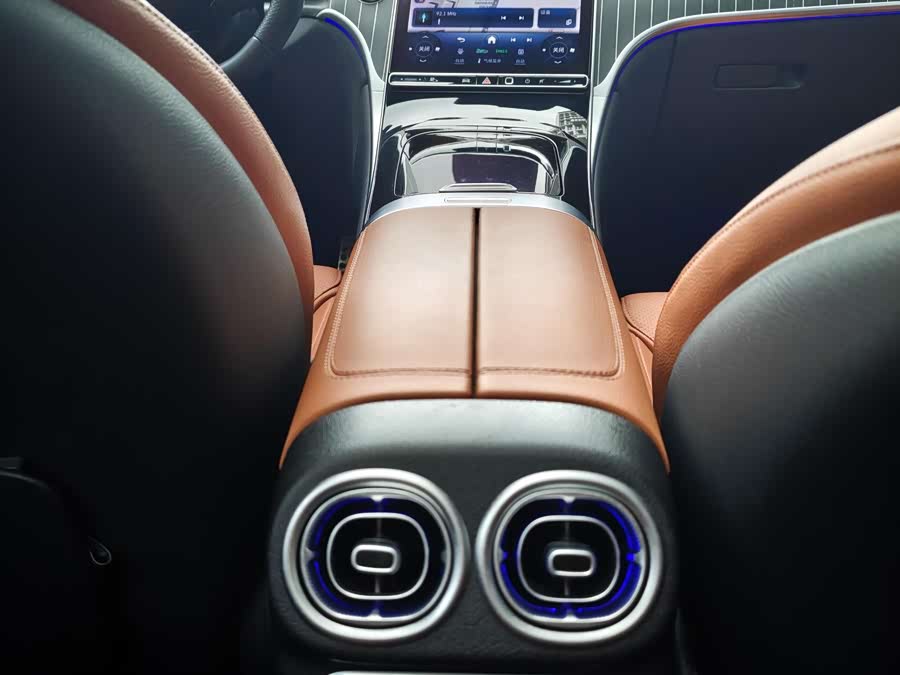 Mercedes-Benz GLC 2023 — фото 27