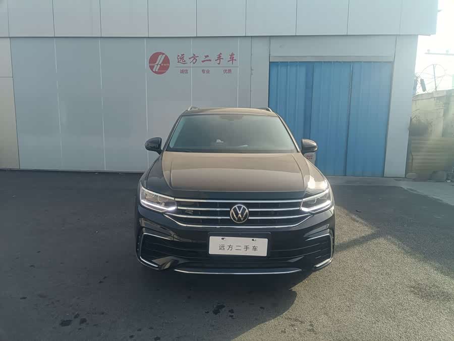 Volkswagen Tiguan L 2024