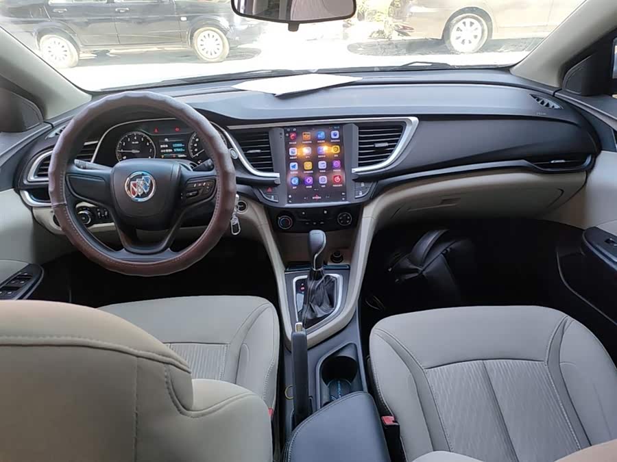 Buick Excelle 2015 — фото 10