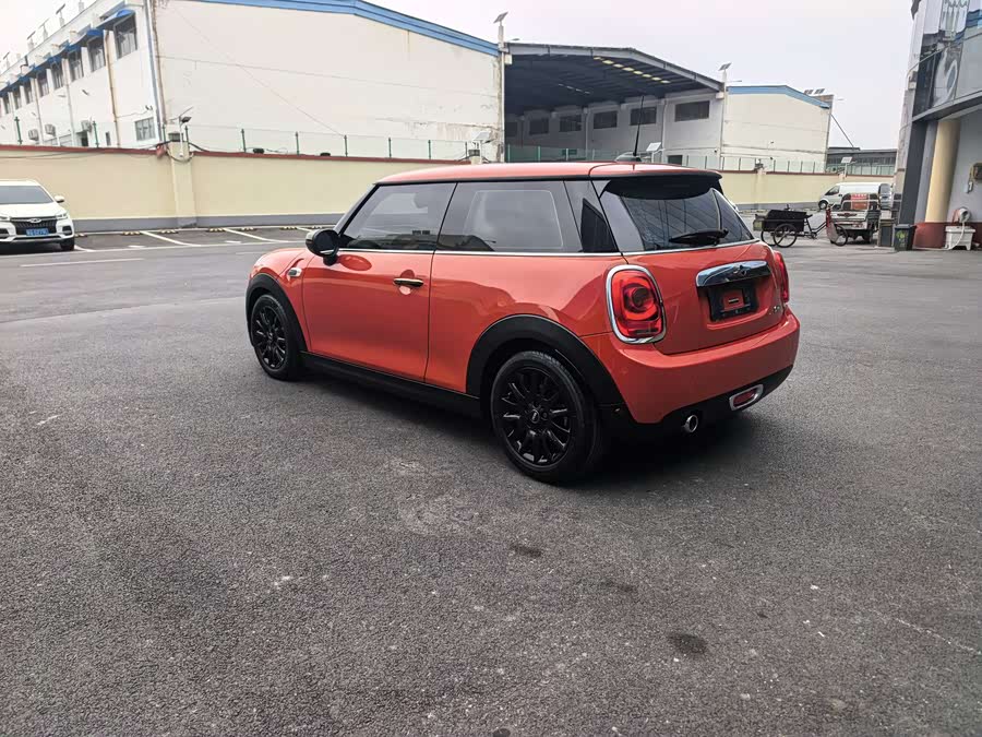 MINI MINI 2020
