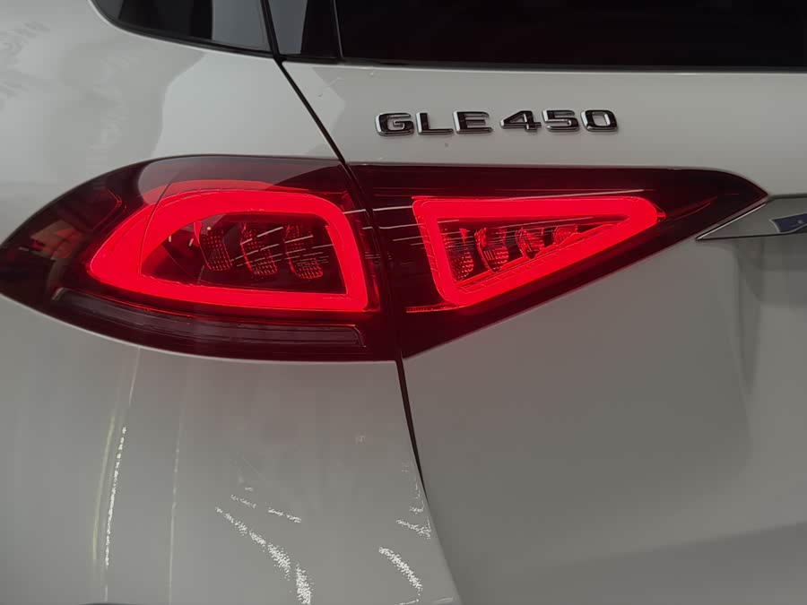 Mercedes-Benz GLE 2021 — фото 18