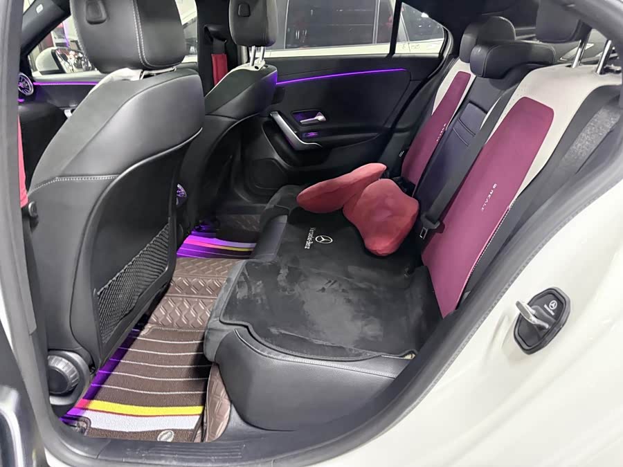 Mercedes-Benz A-Class 2020 — фото 12