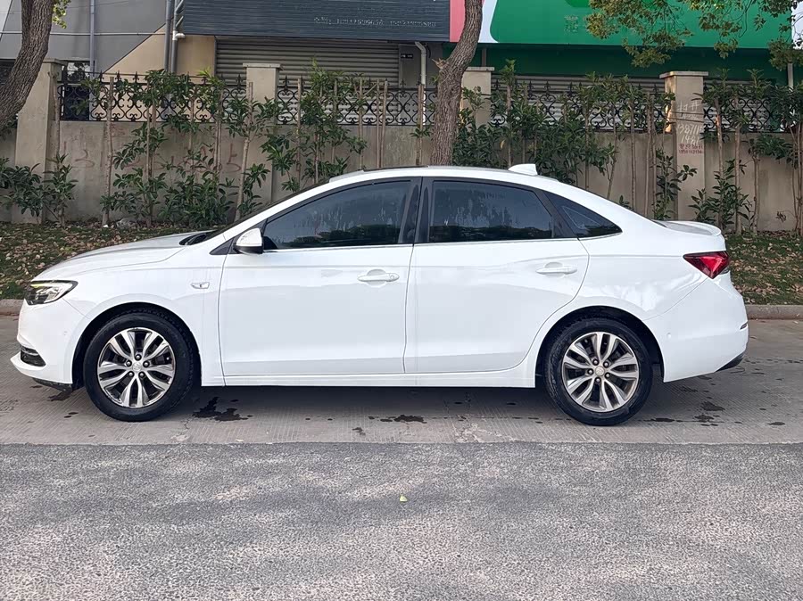 Buick Excelle 2018