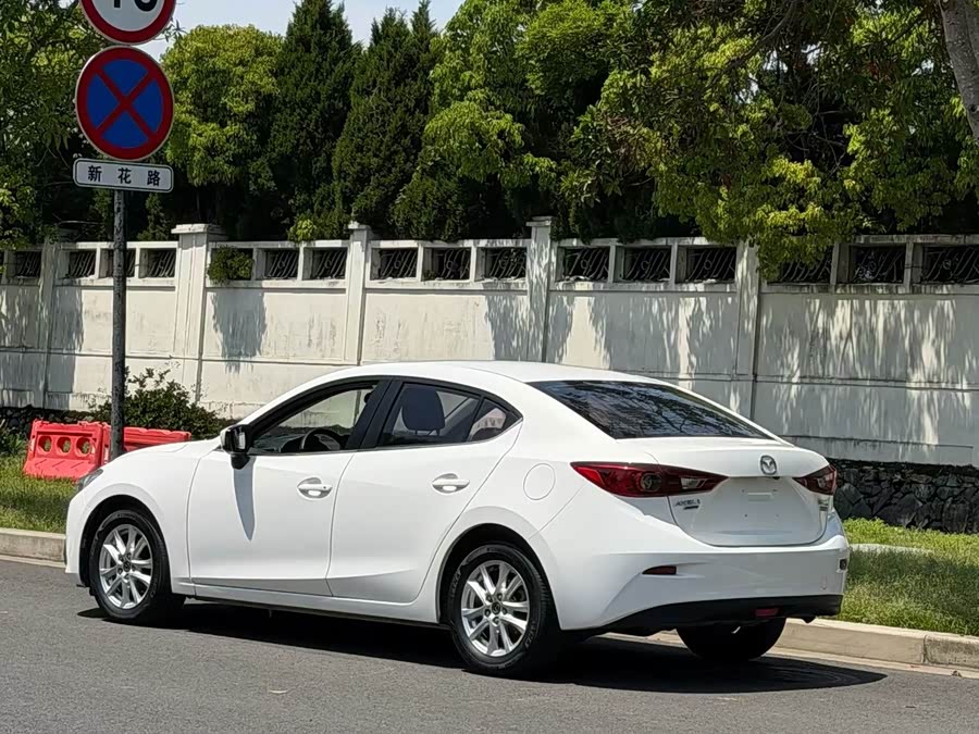 Mazda 3 Angkesela 2016