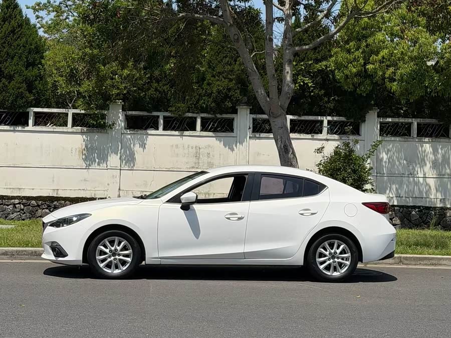 Mazda 3 Angkesela 2016