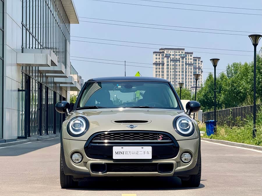 MINI MINI 2018