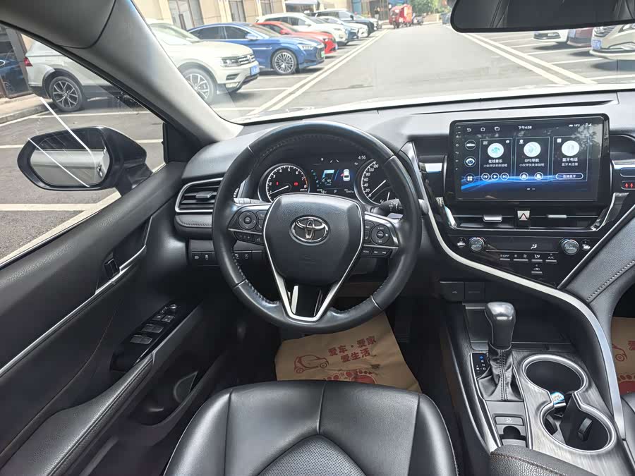 Toyota Camry 2021