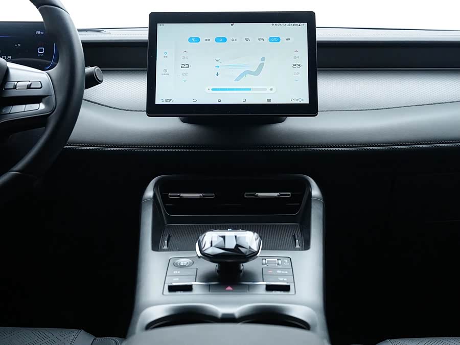 BYD Qin PLUS 2025 — фото 13