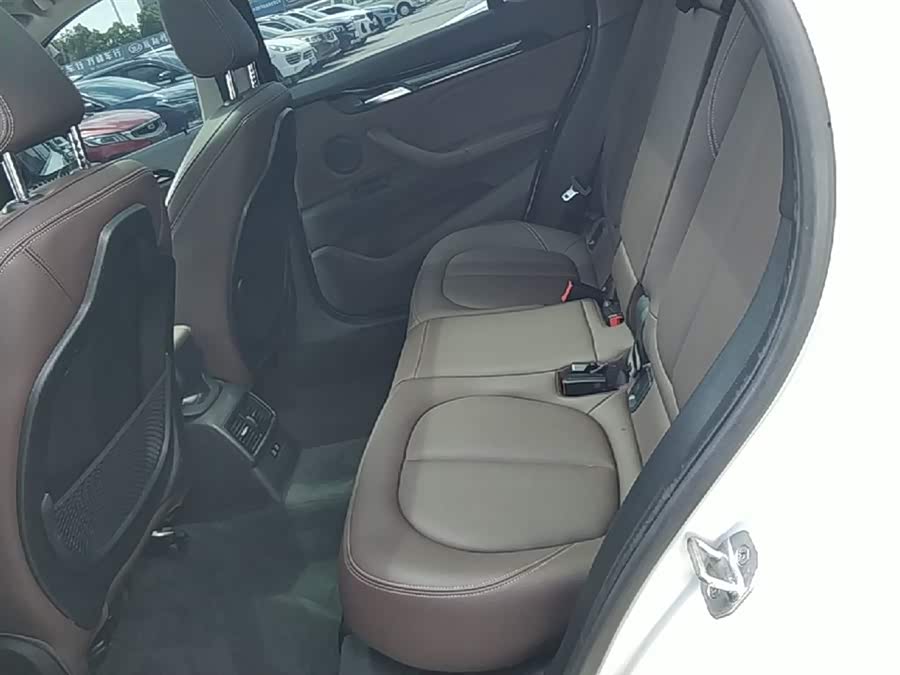 BMW X1 2020 — фото 16