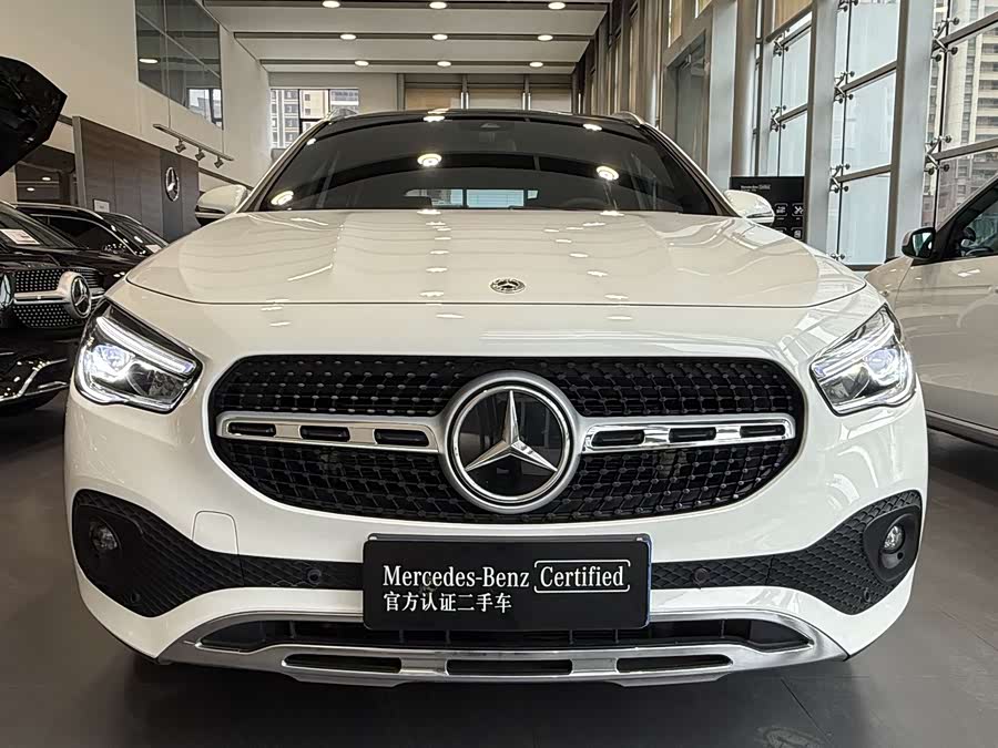 Mercedes-Benz GLA 2023
