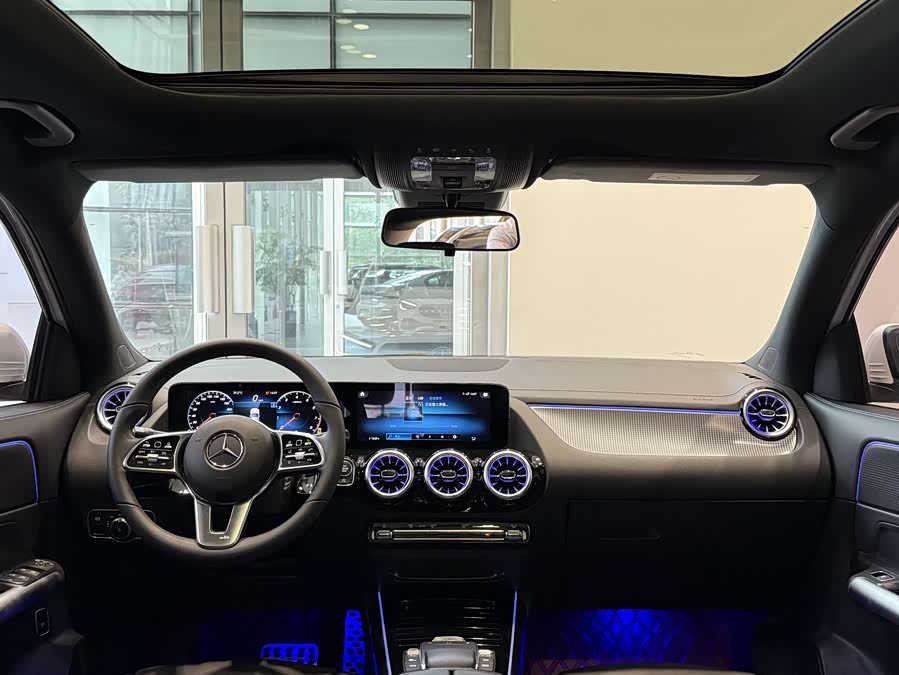 Mercedes-Benz GLA 2023 — фото 12