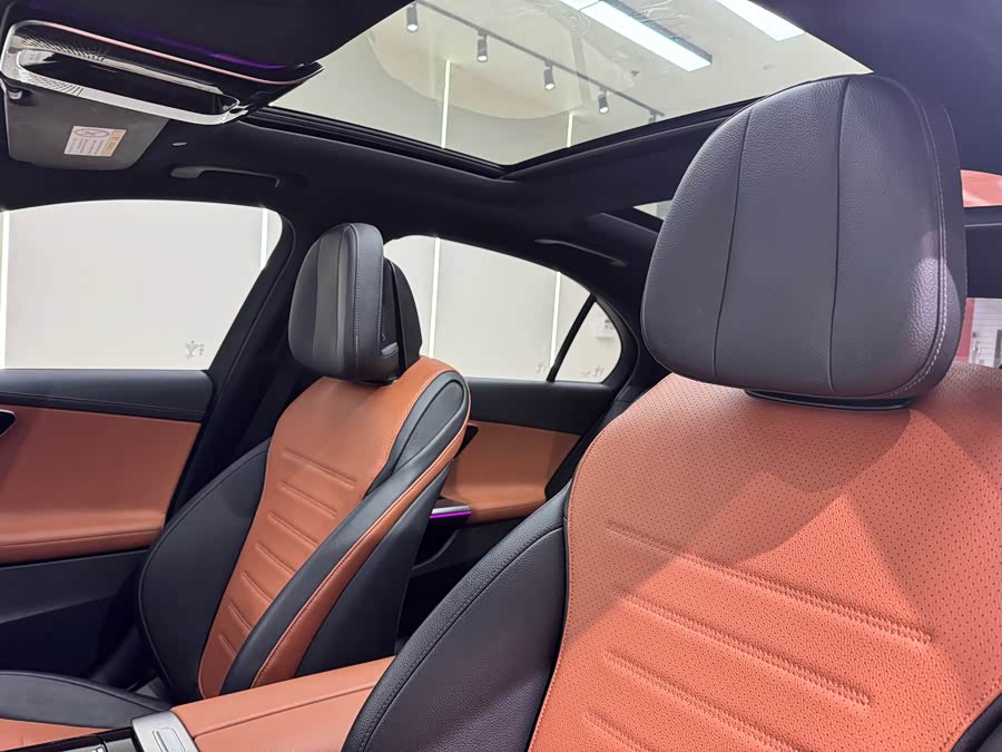 Mercedes-Benz C-Class 2022 — фото 36