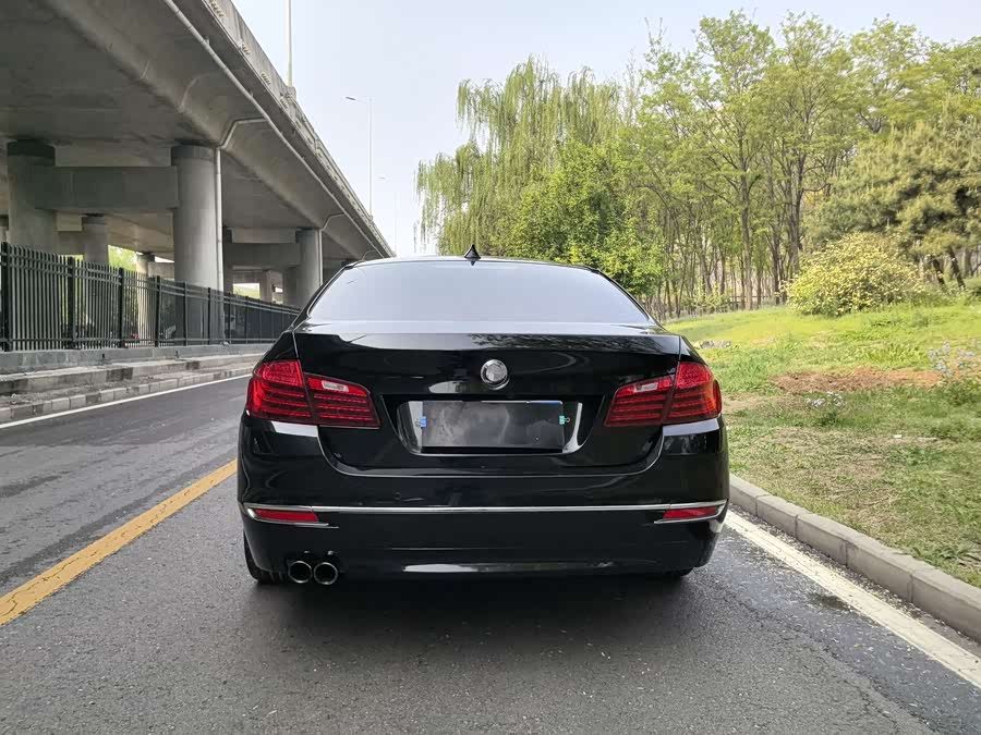 BMW 5 Series 2014 — фото 13