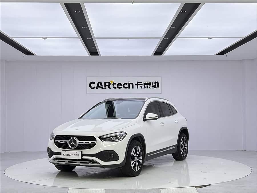 Mercedes-Benz GLA 2020