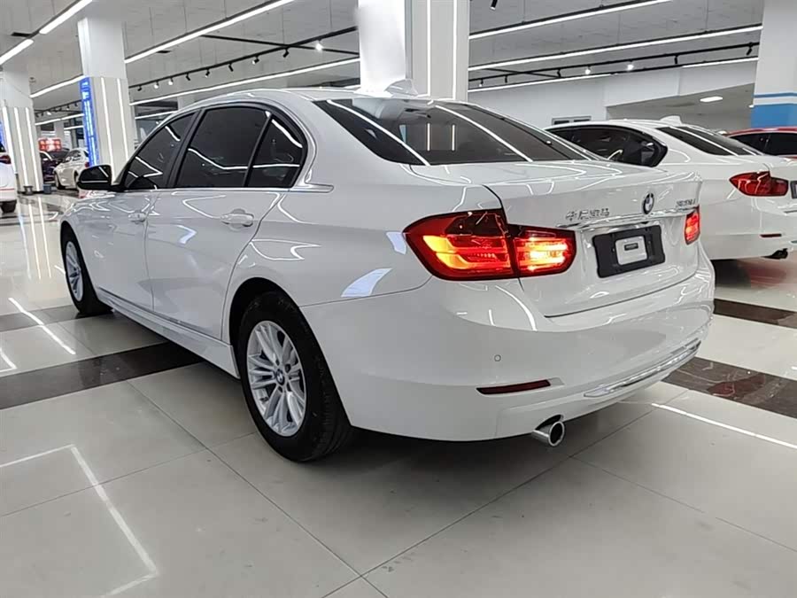 BMW 3 Series 2015
