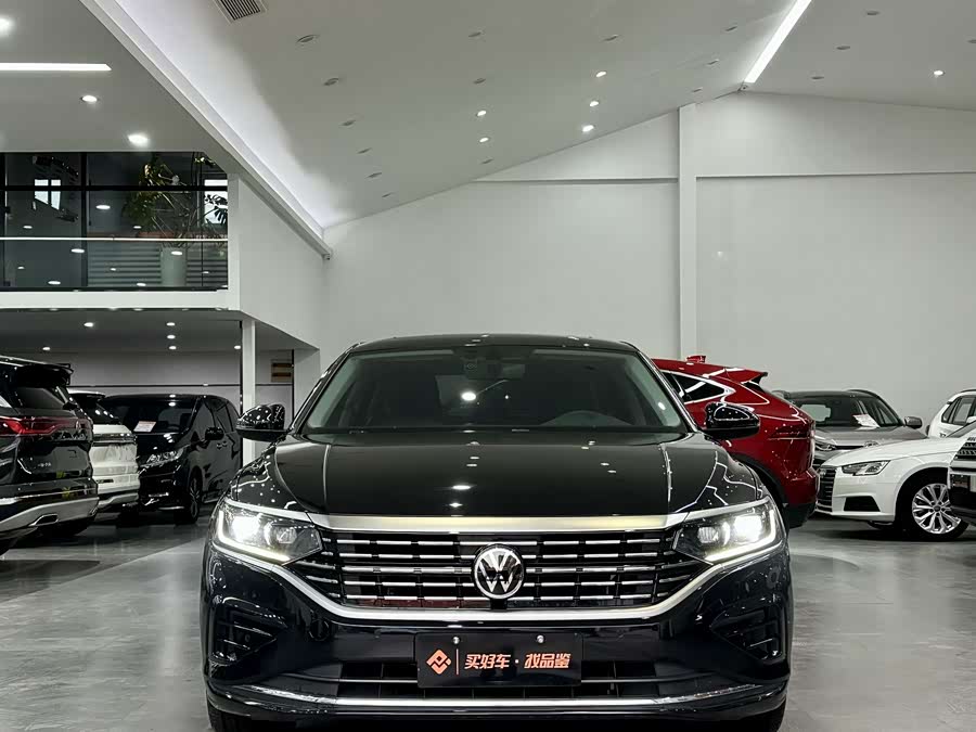 Volkswagen Passat 2023
