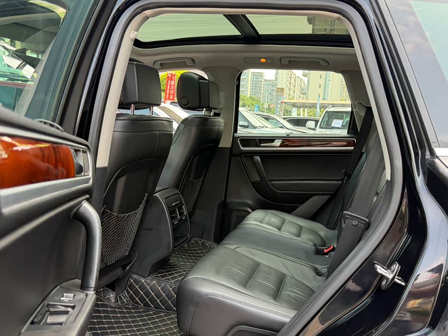 Volkswagen Touareg 2011