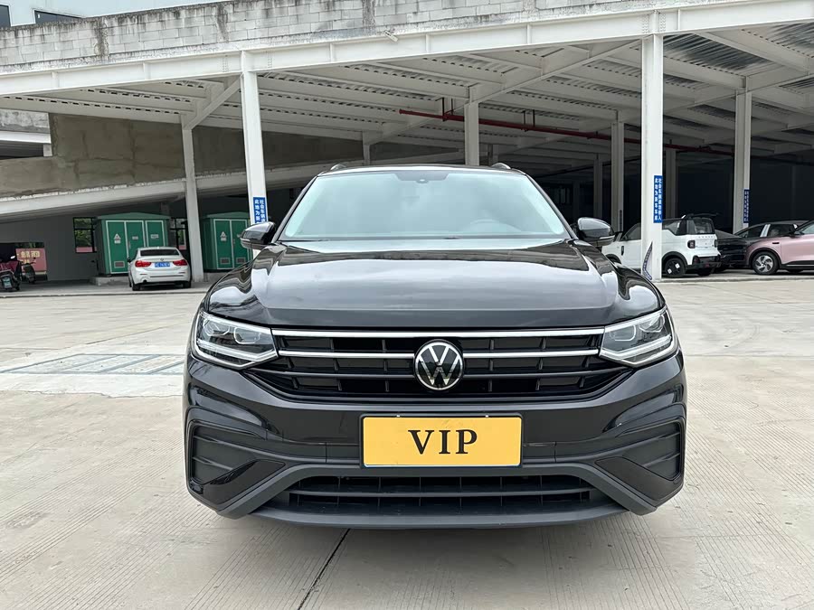 Volkswagen Tiguan L 2025