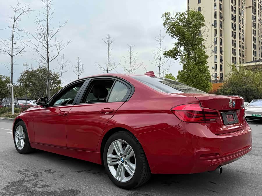BMW 3 Series 2016 — фото 13