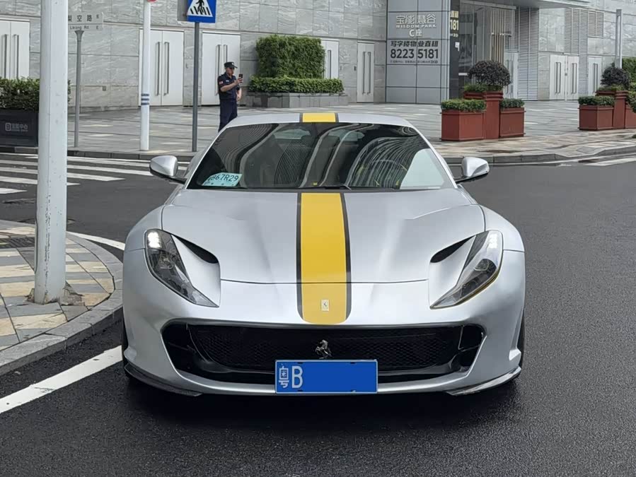 Ferrari 812 2017