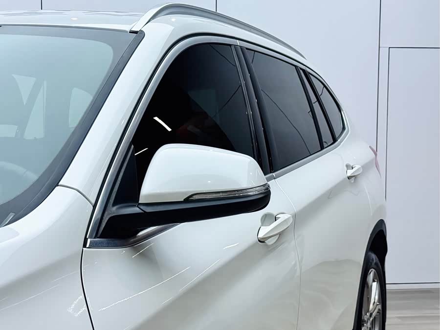 BMW X1 2019 — фото 27