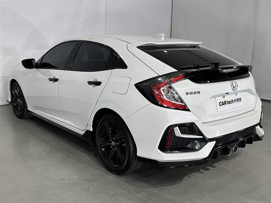 Honda Civic 2021 — фото 18