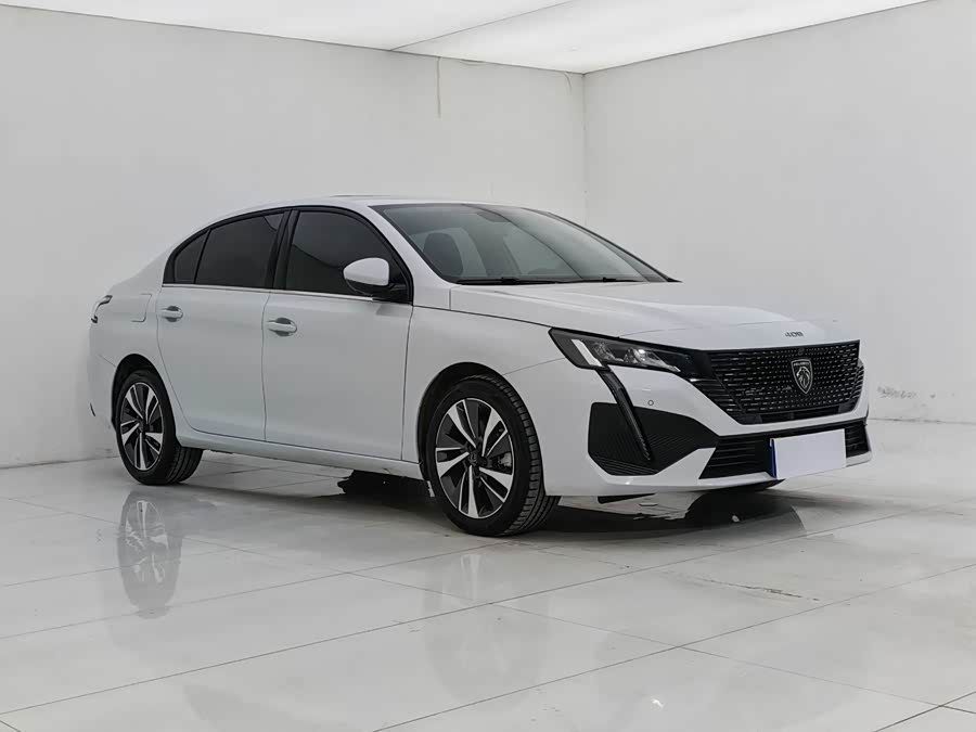 Peugeot 408 2024