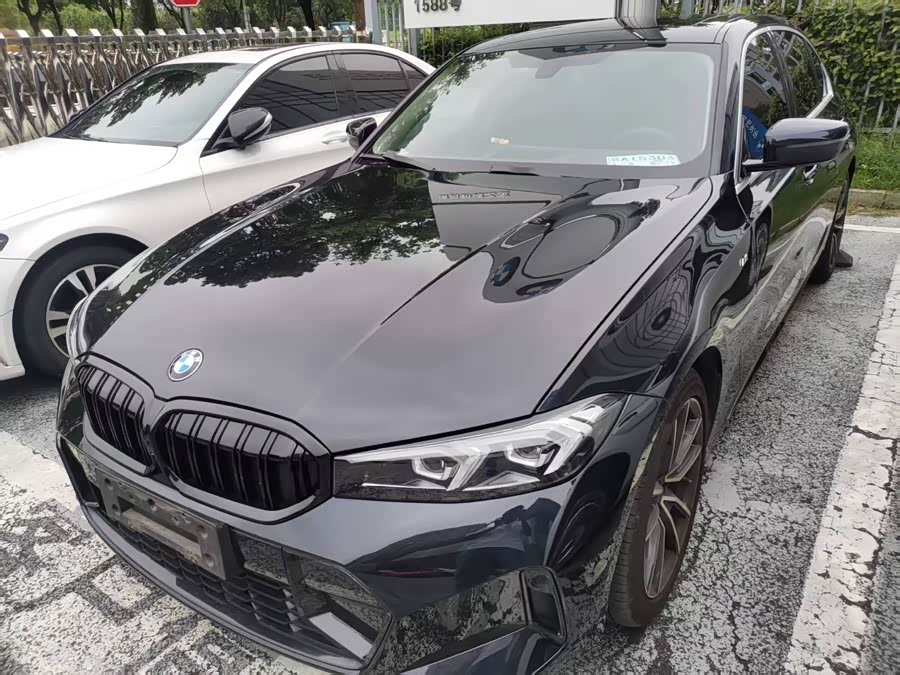 BMW 3 Series 2023