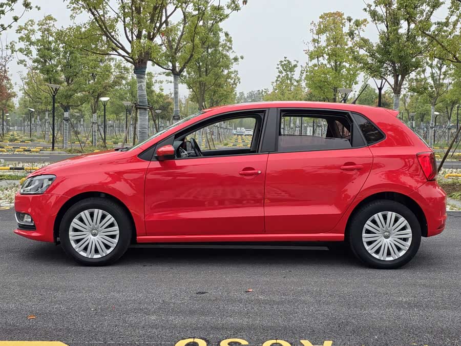 Volkswagen Polo 2016