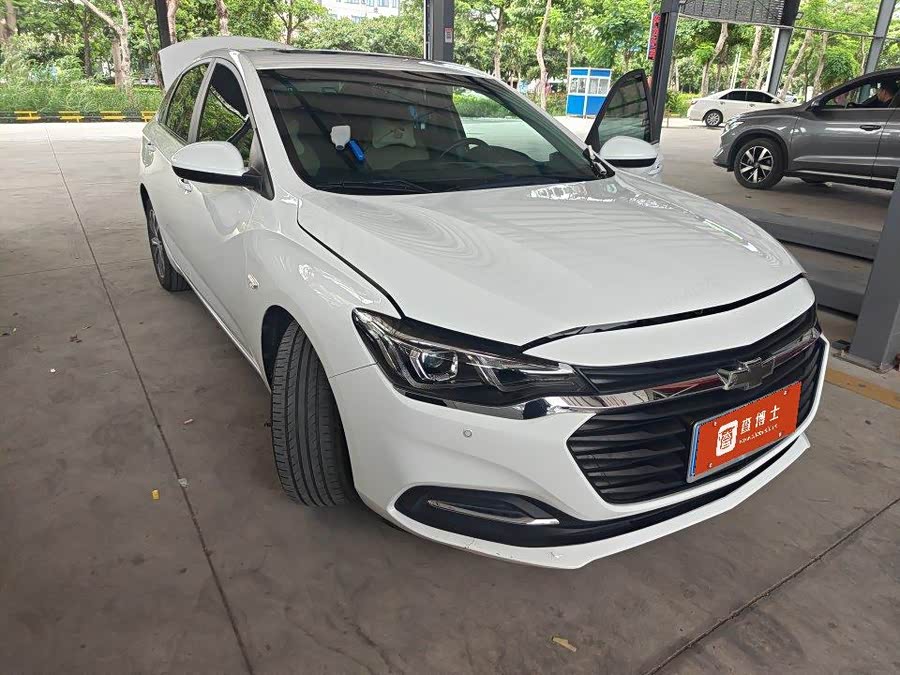 Chevrolet Cruze 2022