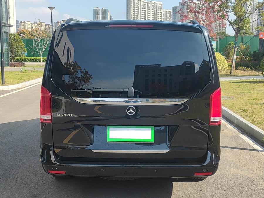 Mercedes-Benz V-Class 2021