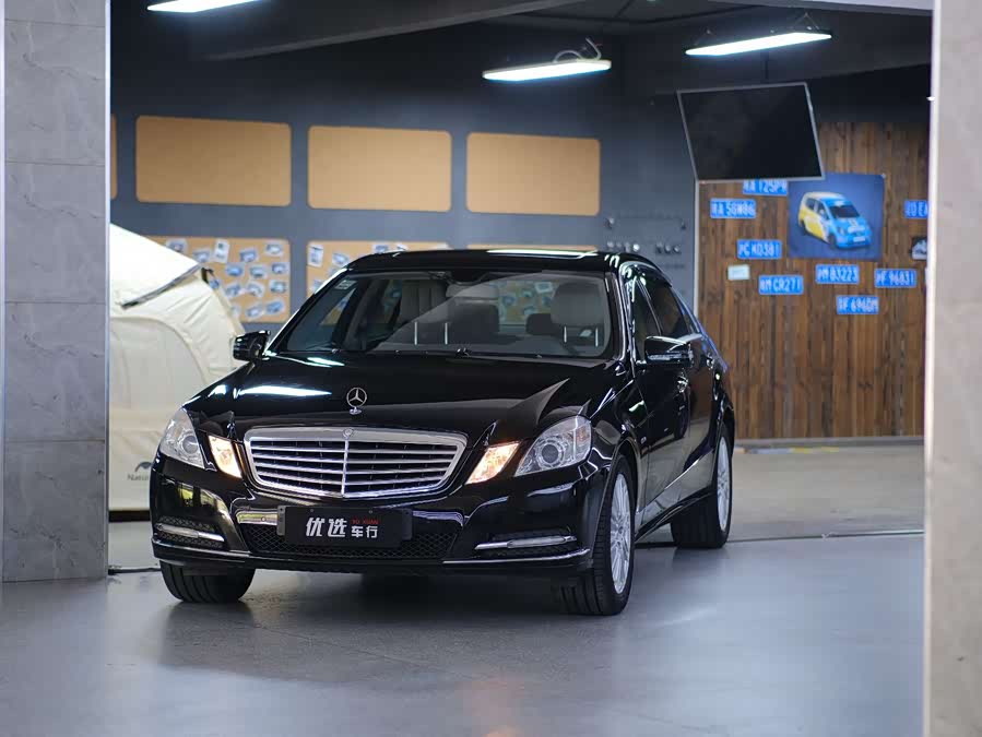 Mercedes-Benz E-Class 2012