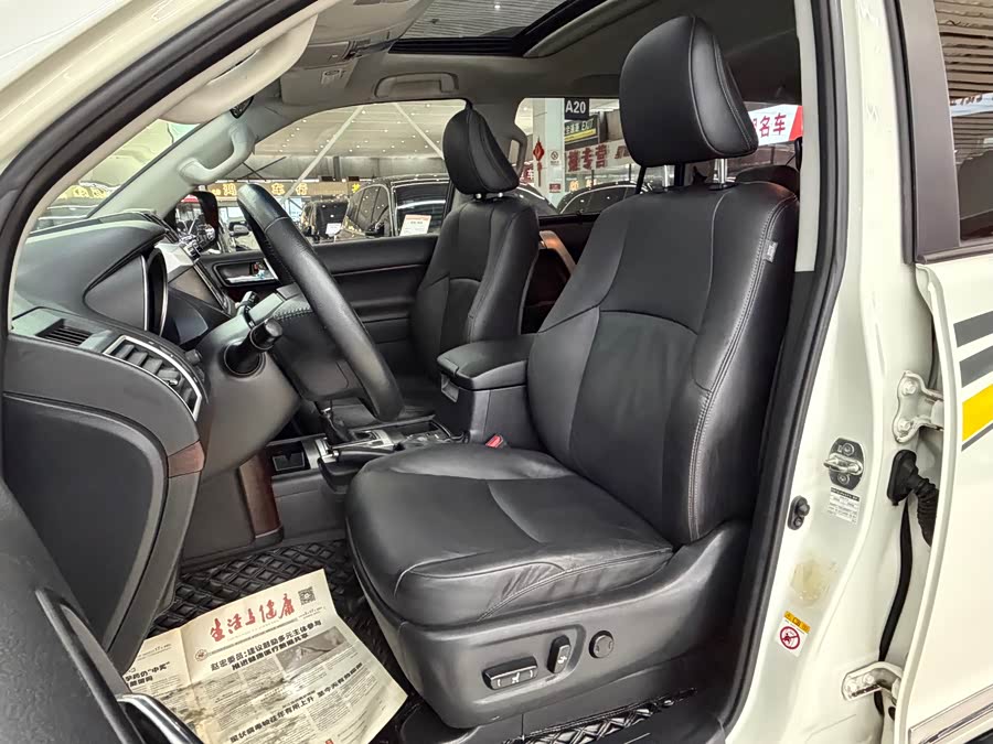 Toyota Prado 2016