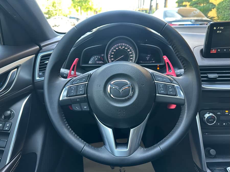 Mazda CX-4 2016 — фото 14