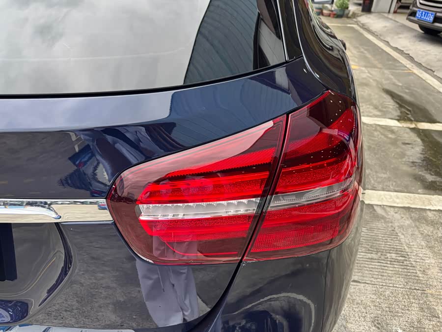 Mercedes-Benz GLA 2018 — фото 16