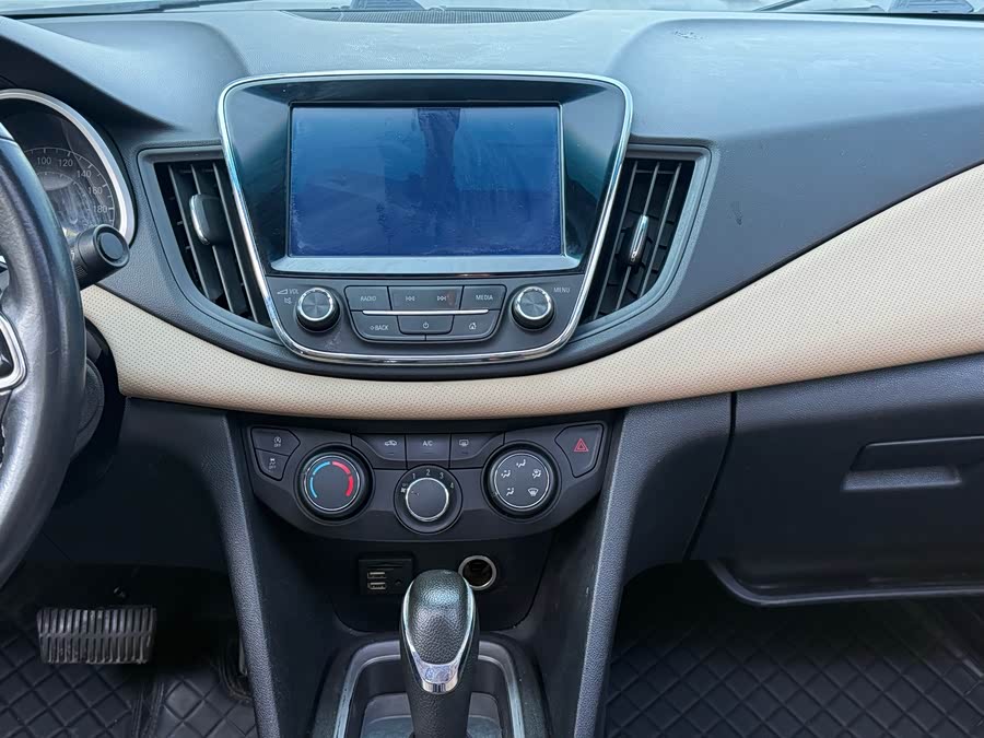 Chevrolet Cruze 2020 — фото 12