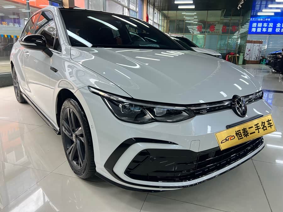 Volkswagen Golf 2023