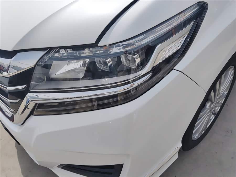 Honda Elysion 2016 — фото 18