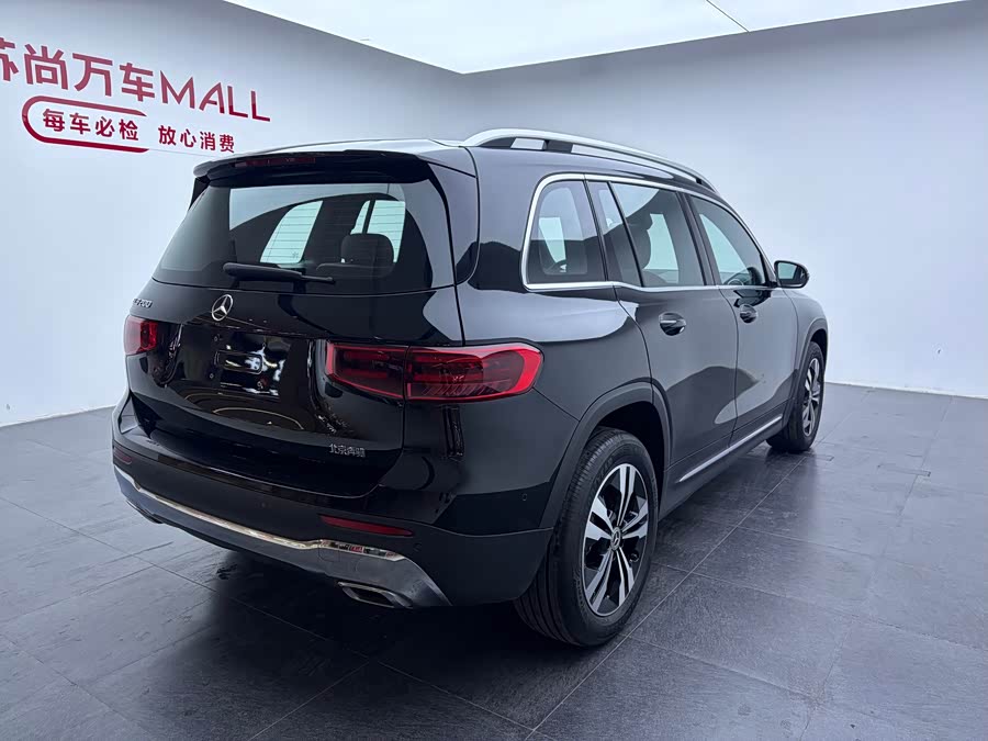 Mercedes-Benz GLB 2024