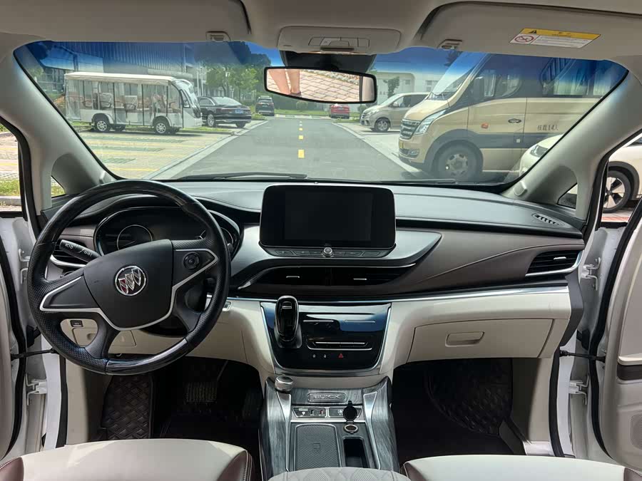 Buick GL8 2021