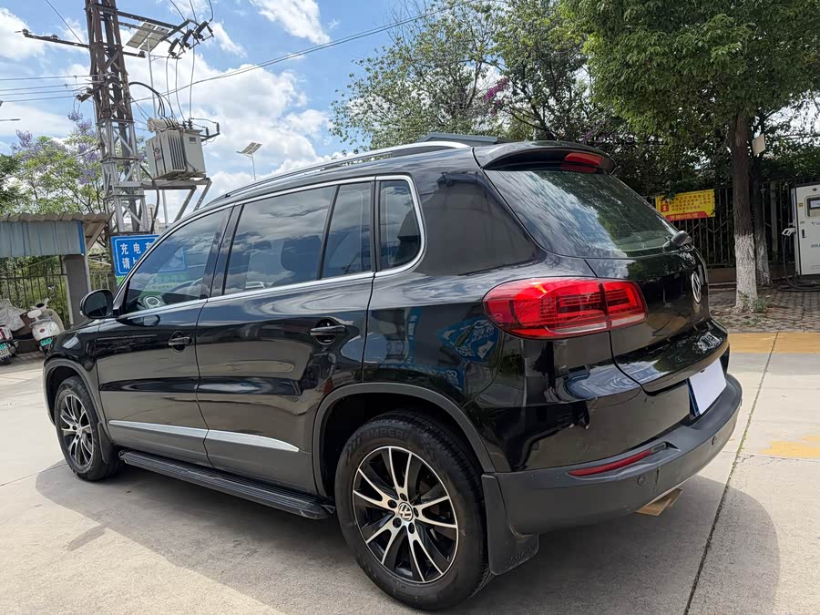 Volkswagen Tiguan 2015