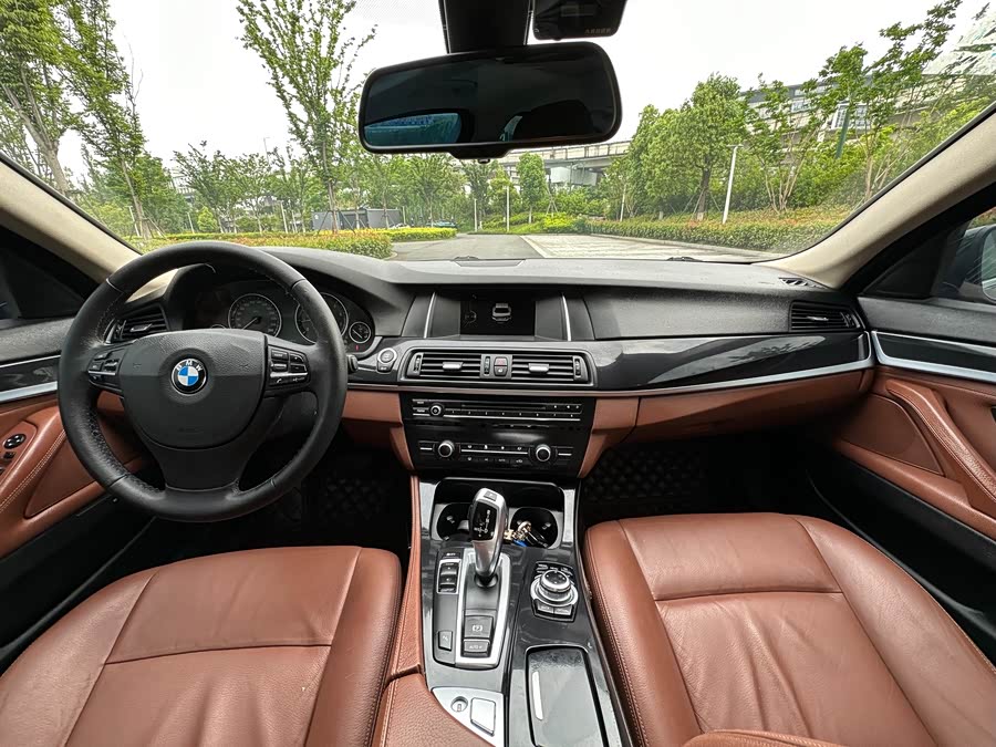 BMW 5 Series 2014 — фото 8