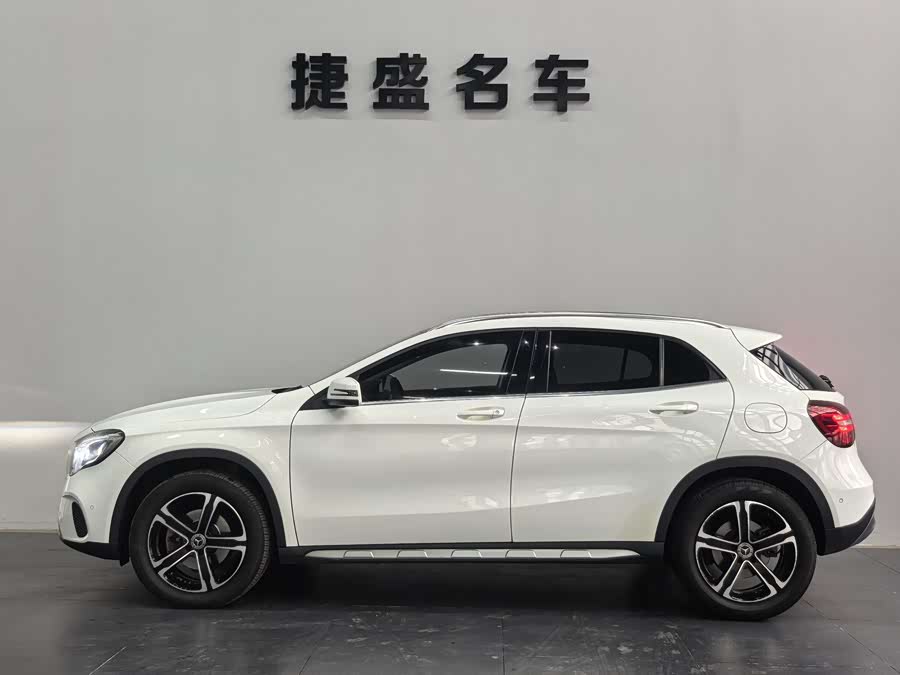 Mercedes-Benz GLA 2018