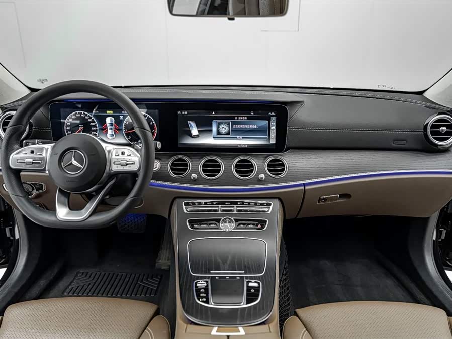 Mercedes-Benz E-Class 2020 — фото 27